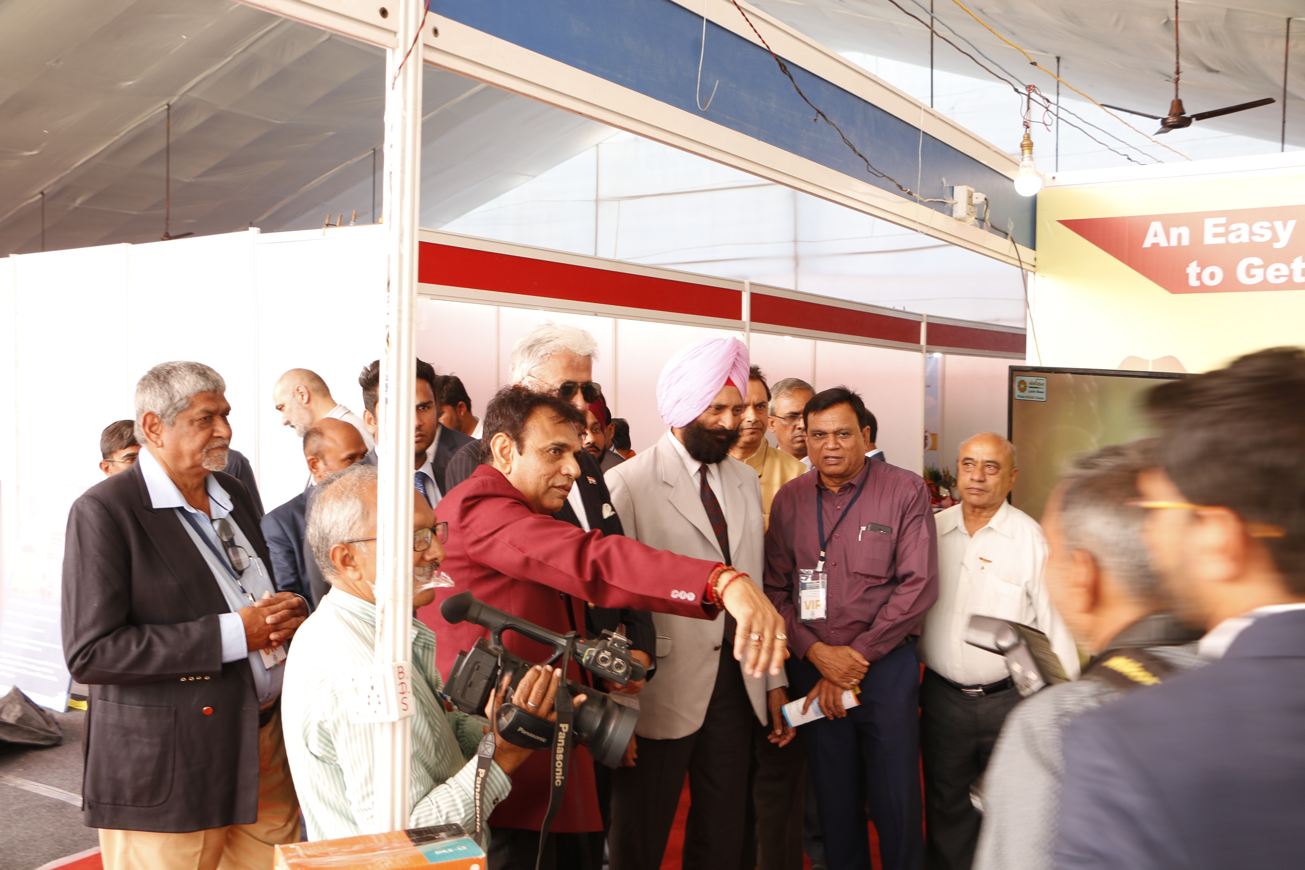Exhibition Moment 16